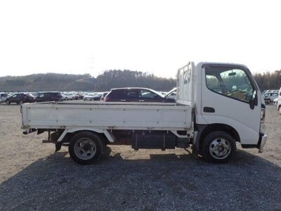 TOYOTA DYNA 2.0T 2003