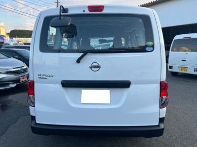 NISSAN NV200 (2016)