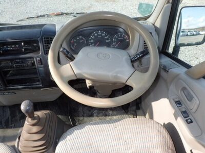 TOYOTA DYNA 2.0T 2003