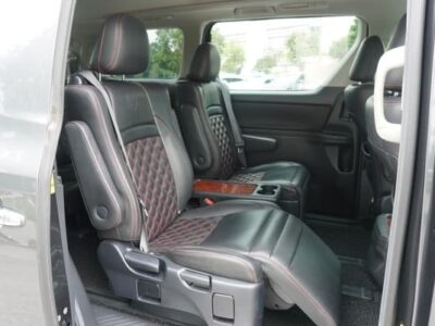 TOYOTA ALPHARD 3.5S 2010