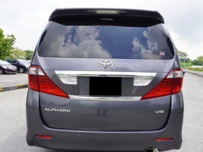 TOYOTA ALPHARD 3.5S 2010