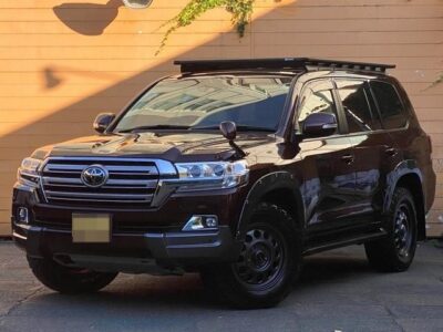 TOYOTA LAND CRUISER AX 2017