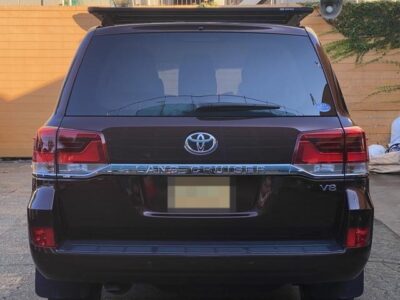 TOYOTA LAND CRUISER AX 2017