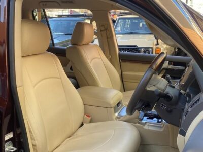 TOYOTA LAND CRUISER AX 2017