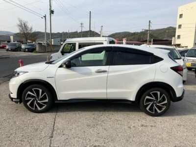 HONDA VEZEL HYBRID RS 2016