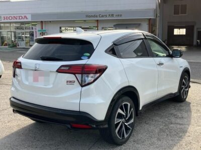 HONDA VEZEL HYBRID RS 2016