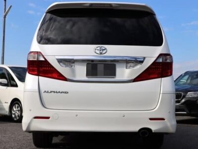 TOYOTA ALPHARD 240S 2010