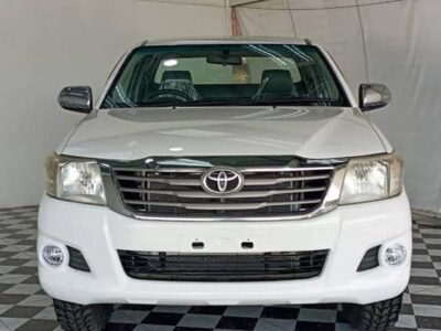 Toyota Hilux 2.7 Vigo 2012