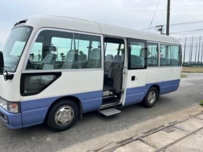 TOYOTA COASTER 2004