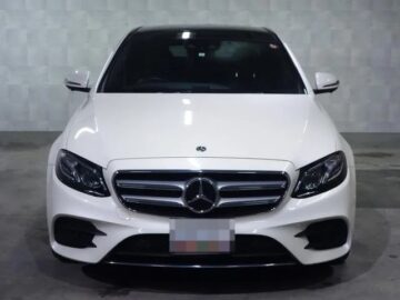 MERCEDES BENZ E-CLASS E300 AVANTGARDE SPORT