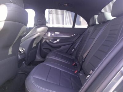 MERCEDES BENZ E-CLASS E300 AVANTGARDE SPORT