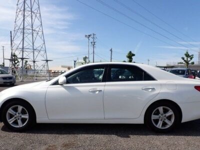 TOYOTA MARK X 2012