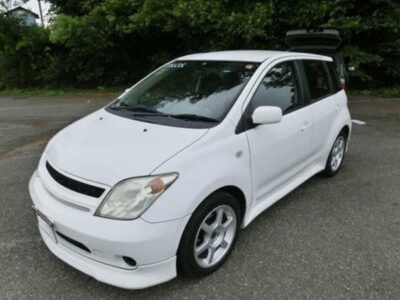 TOYOTA IST 1.5S