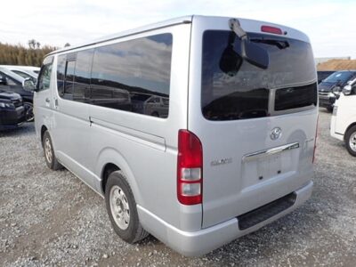 TOYOTA HIACE VAN SUPER GL 2006