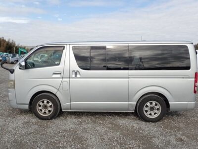 TOYOTA HIACE VAN SUPER GL 2006