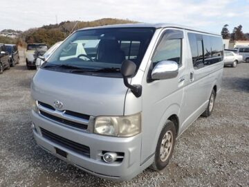 TOYOTA HIACE VAN SUPER GL 2006