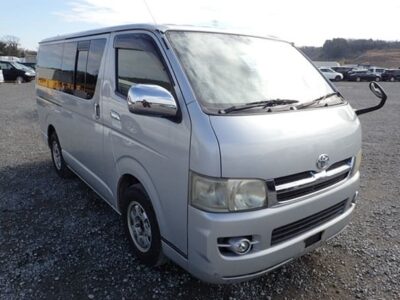 TOYOTA HIACE VAN SUPER GL 2006