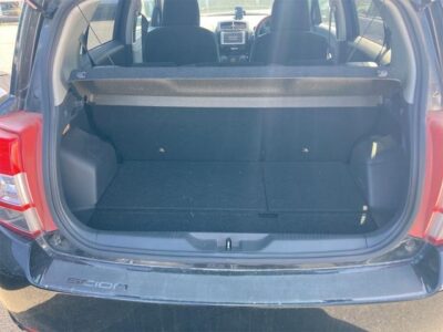 TOYOTA IST 150X 2010