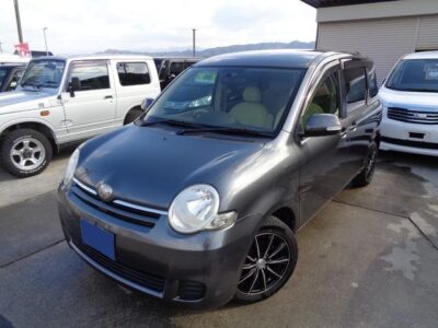 TOYOTA SIENTA G 2006