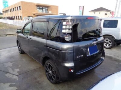 TOYOTA SIENTA G 2006