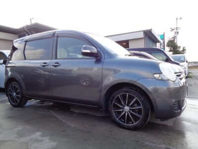 TOYOTA SIENTA G 2006