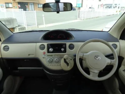 TOYOTA SIENTA G 2006