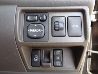 TOYOTA SIENTA G 2006