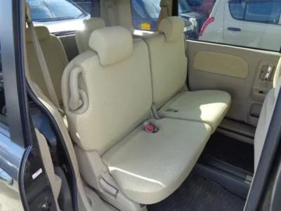 TOYOTA SIENTA G 2006
